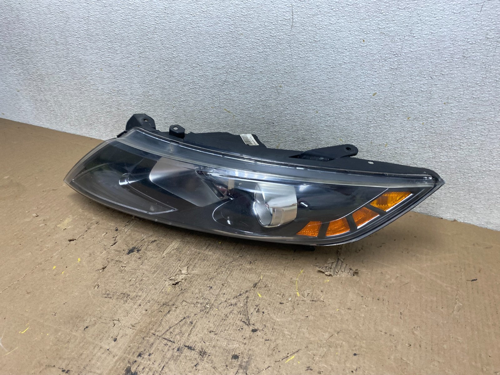 2011-2013 Kia Optima Left Driver LH Side Headlight XENON S2007 DW1