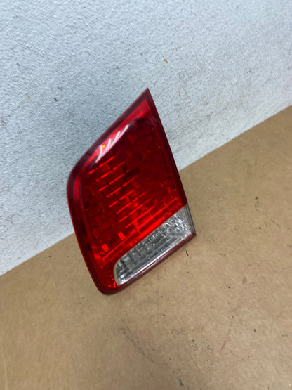 2011 2012 2013 Kia Sorento Right Passenger Inner Tail Light AE3022 LK2