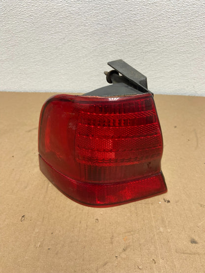 1992 to 1995 Ford Thunderbird Driver Left Side Tail Light AB6354 DW0