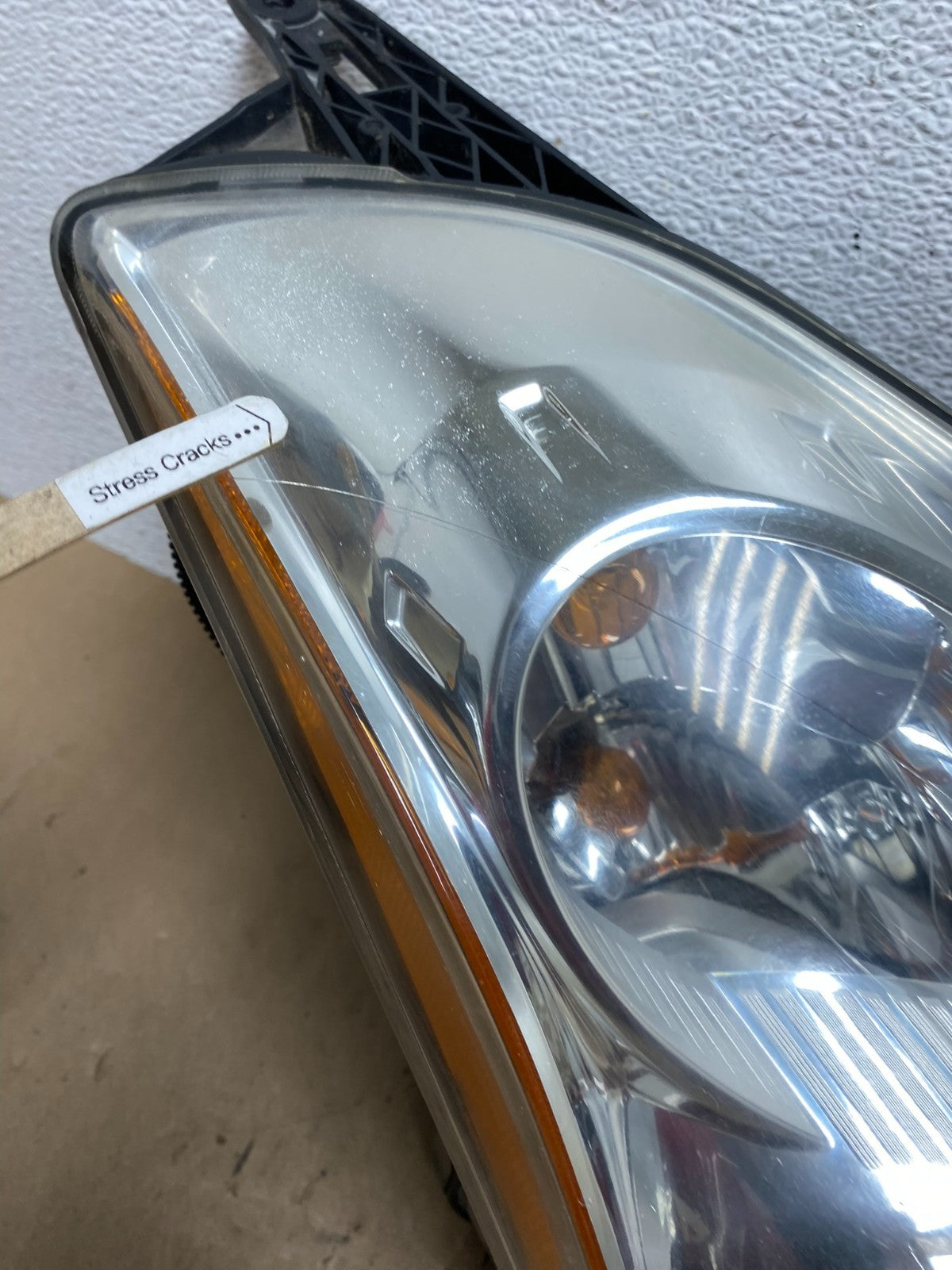 Sedan 2010 2011 2012 Nissan Altima Headlight Right Passenger Rh AE6548 DW4