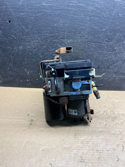 2004 - 2009 Toyota Prius ABS Brake Pump Anti Lock Module AI7481 DG4