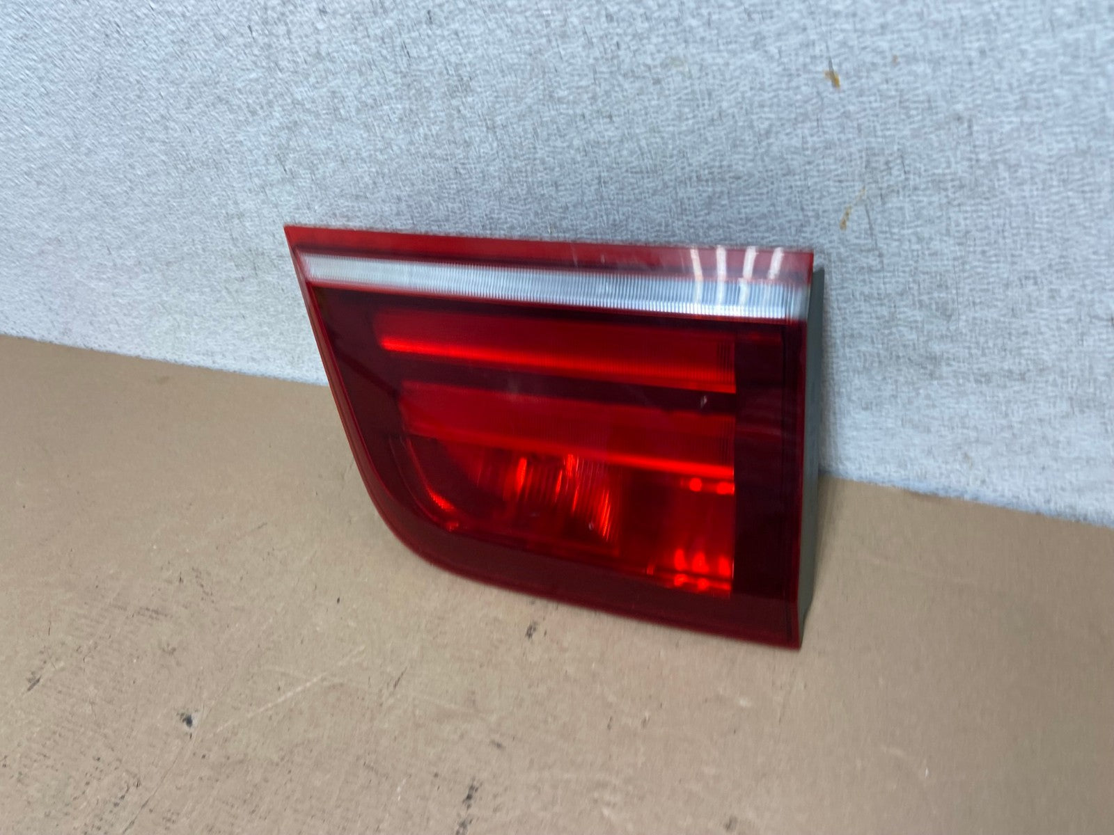 2011 2012 2013 Bmw X5 E70 Right Passenger RH Side Inner Tail Light AF4593 LK1