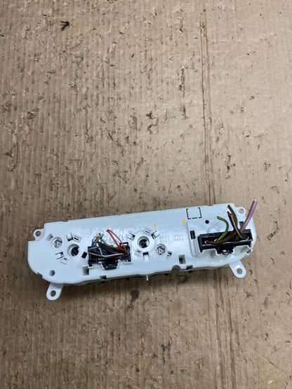 2013 - 2014 Ford Focus Ac Heater Climate Control Temperature af1688 DG3