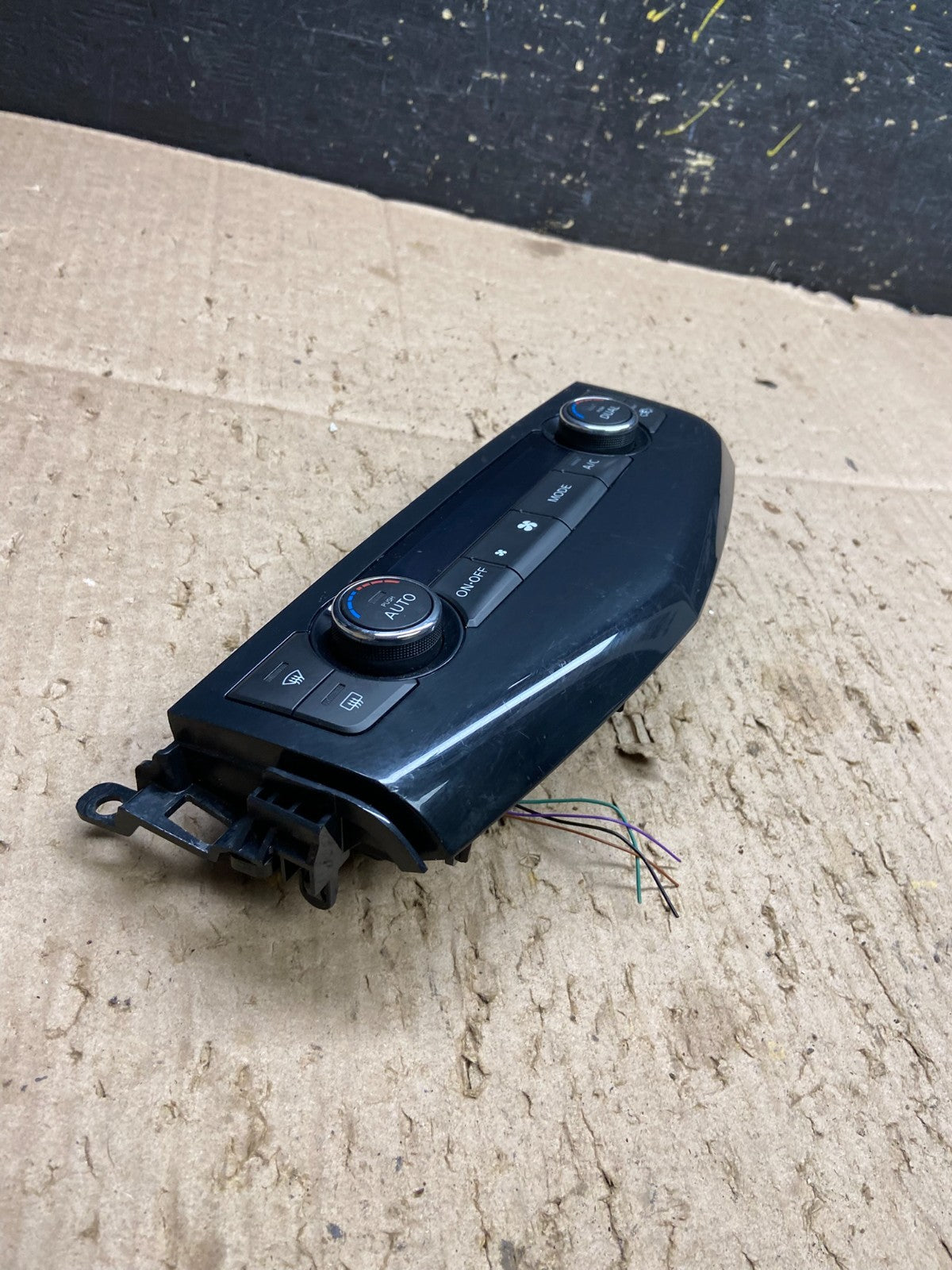 2013 2014 2015 Nissan Altima A/C Temperature Climate Control Y8103 DG1