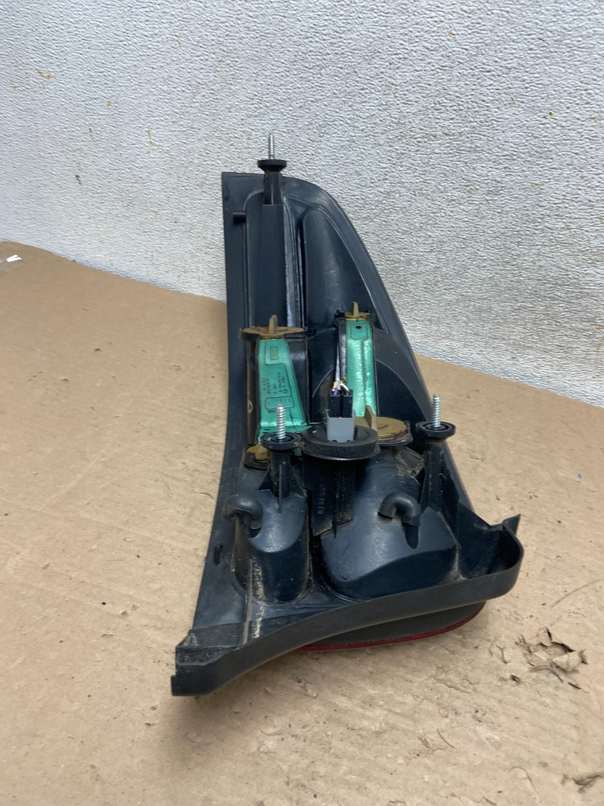 1995 to 2000 Dodge Stratus Right Passenger Rh Side Tail Light AI1060 DG5