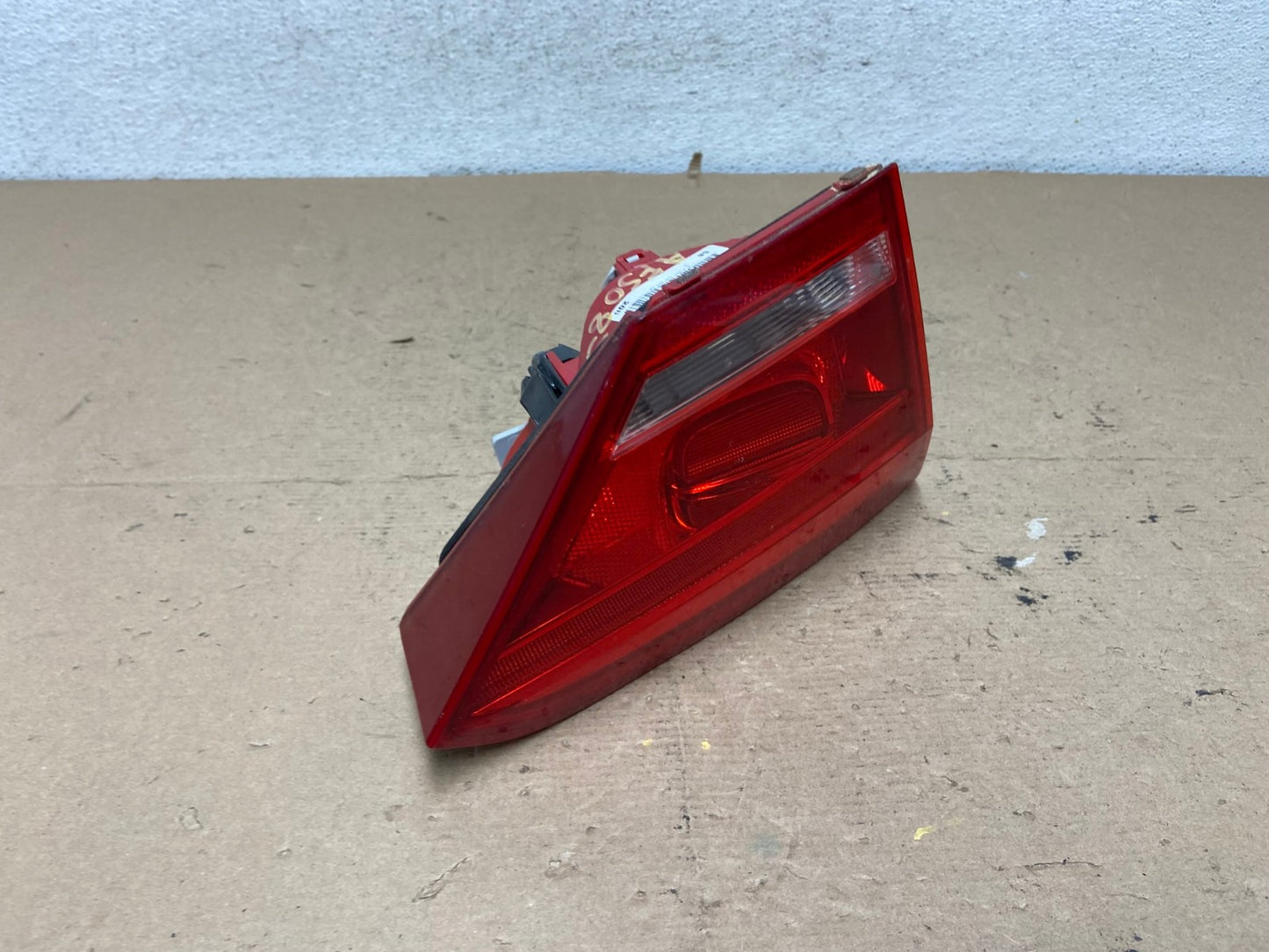 2012 to 2015 Volkswagen Passat Left Driver Lh Inner Tail light AF5085 LK2