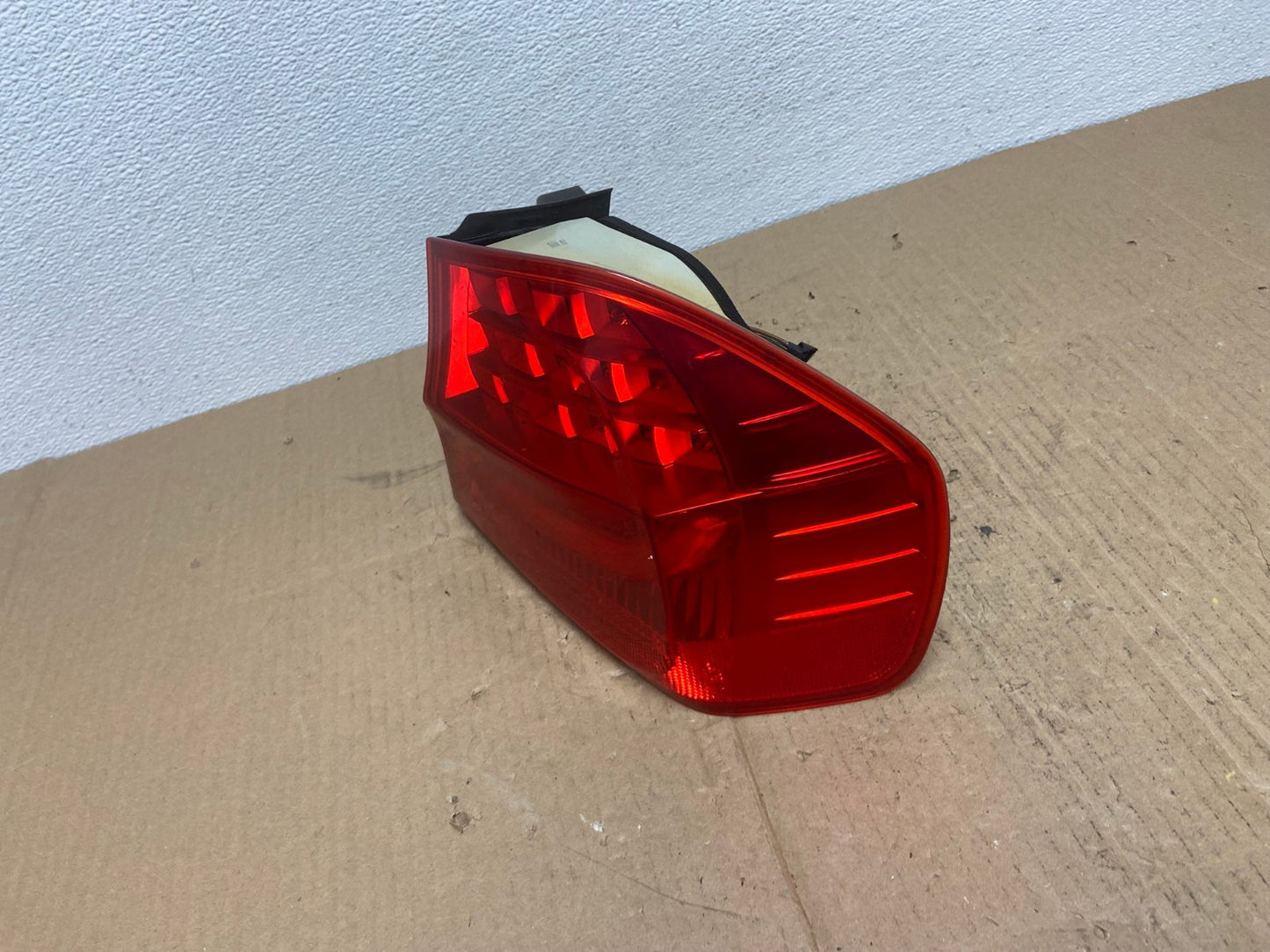 2009 2010 BMW 328i 3 Series Right Passenger RH Side Tail Light Oem AB8217 LK1