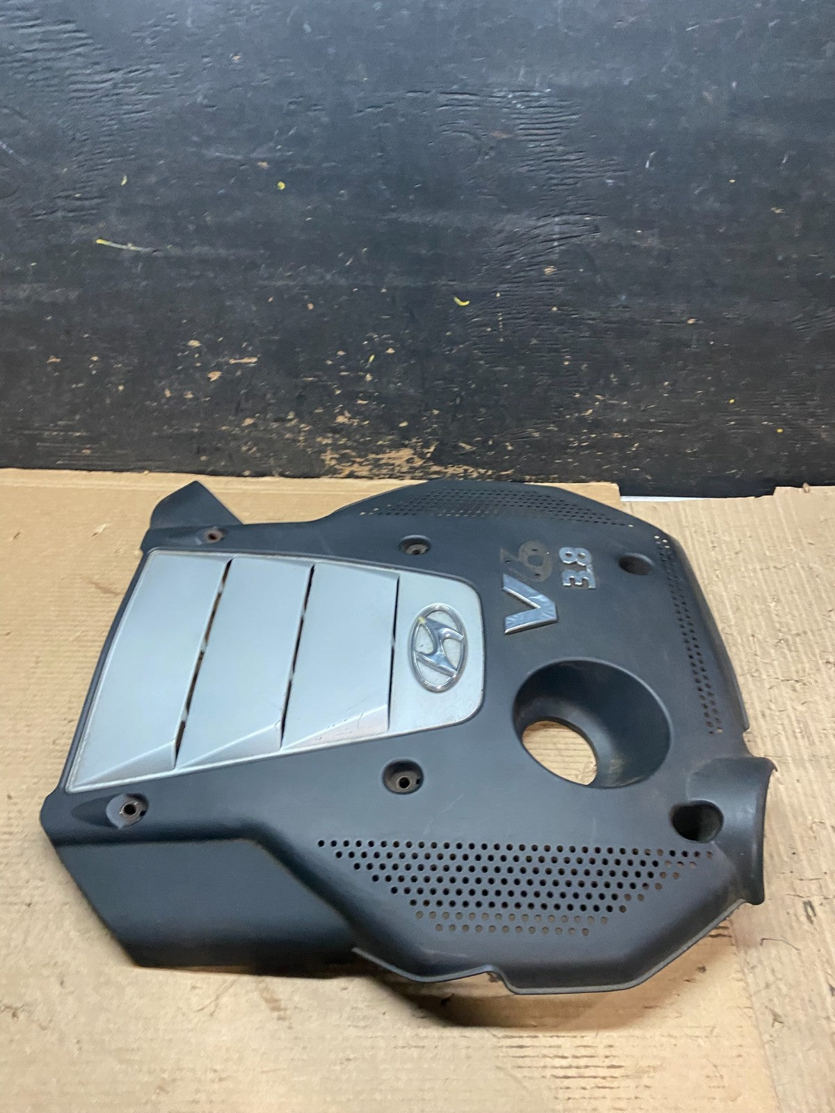 2006 to 2008 Hyundai Sonata V6 Engine Motor Shield Cover V9383 DG3