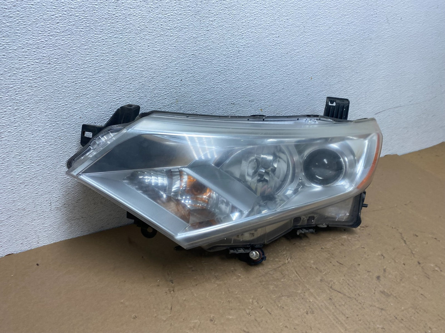 2012 to 2017 Nissan Quest Left Driver LH Side Headlight Halogen DEPO AD8081 DW2