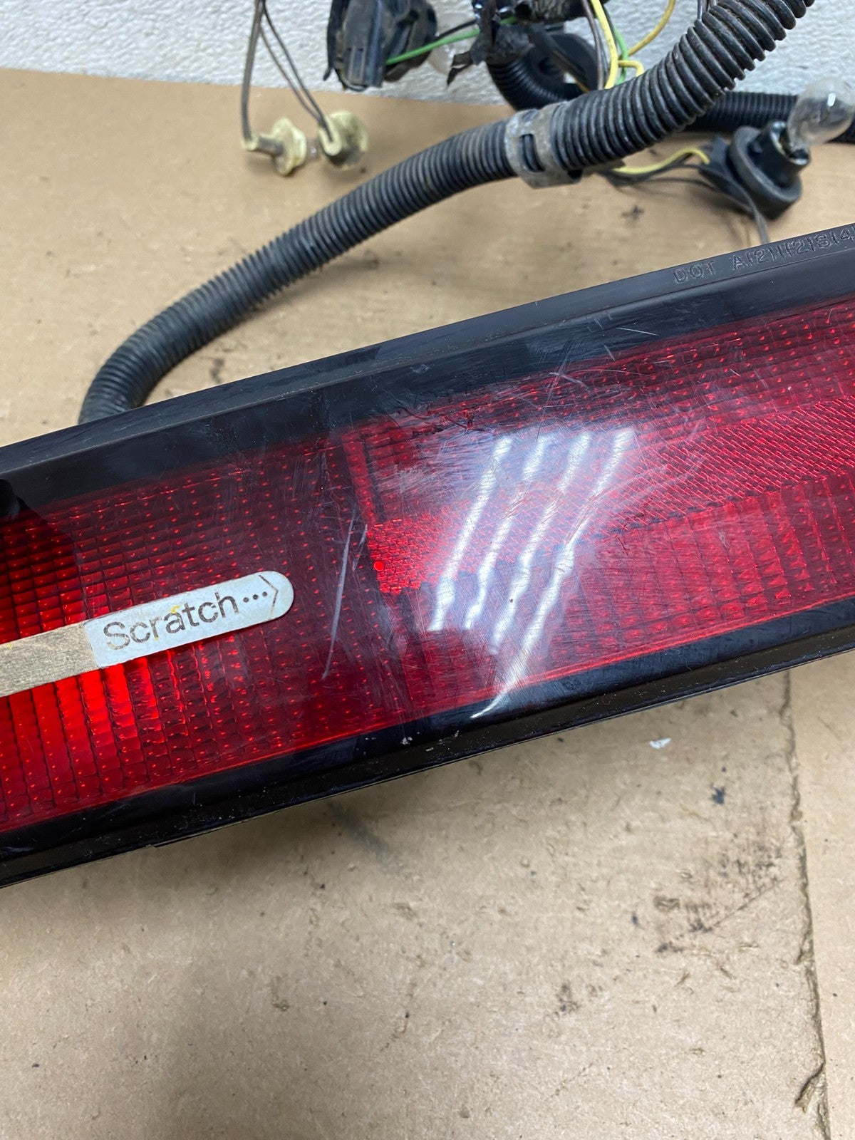 1991 to 1992 Buick Regal Right Passenger RH Side Tail Light P5324 DW4