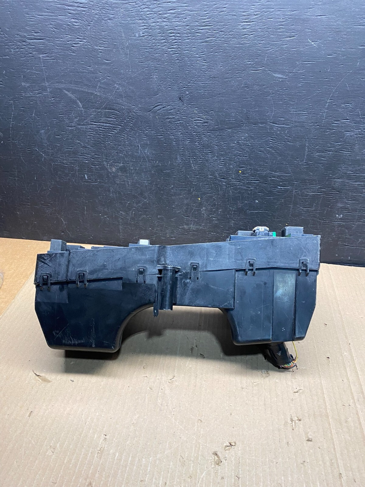 2009 - 2012 Jaguar X250 XF Front Under Hood Fuse Relay Box 8X2T14290GD G44503