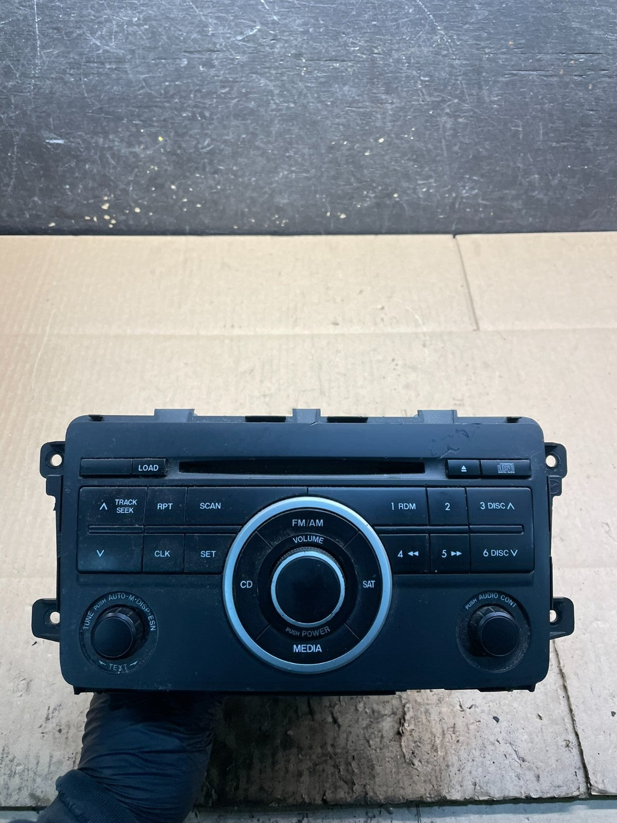 2007 07 Mazda CX9 CX-9 Radio Stereo CD MP3 Player Control v9127 DG0