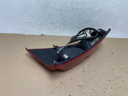 2002 to 2006 Chevrolet Avalanche Left Driver LH Tail Light AG6954 LK4