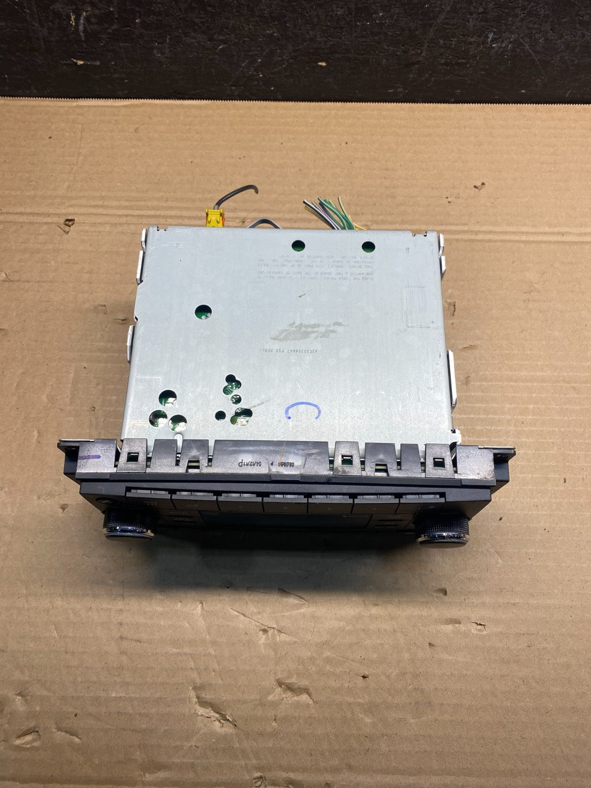2007-2012 Chrysler Dodge Jeep Ram Radio CD MP3 AUX Receiver AD9517 DG4