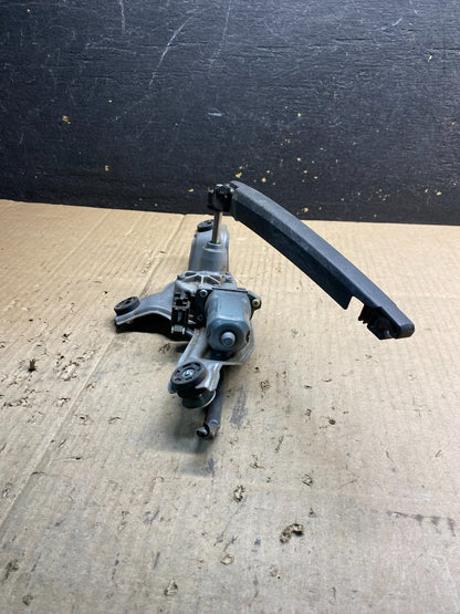 2012 to 2017 Mazda 5 Windshield Rear Wiper Motor AB0370 DG2