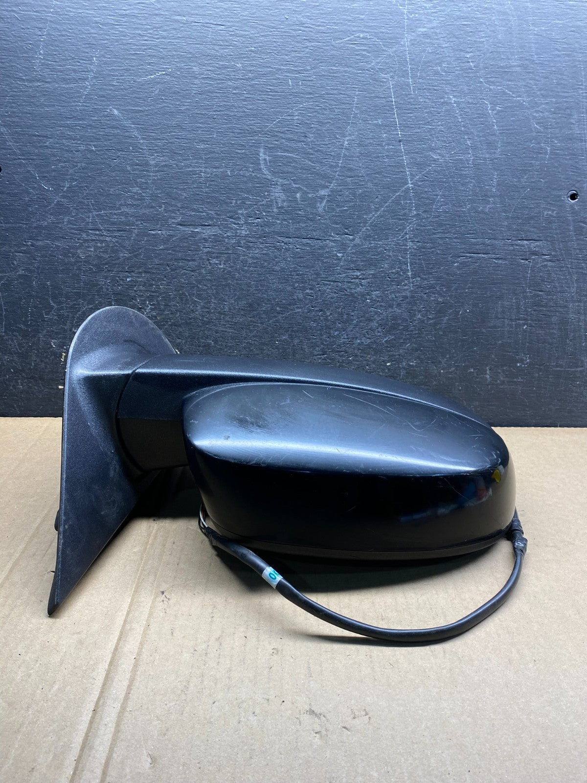 2007-2013 Chevrolet Tahoe Silverado Suburban Right Passenger Mirror AG3684 MS1