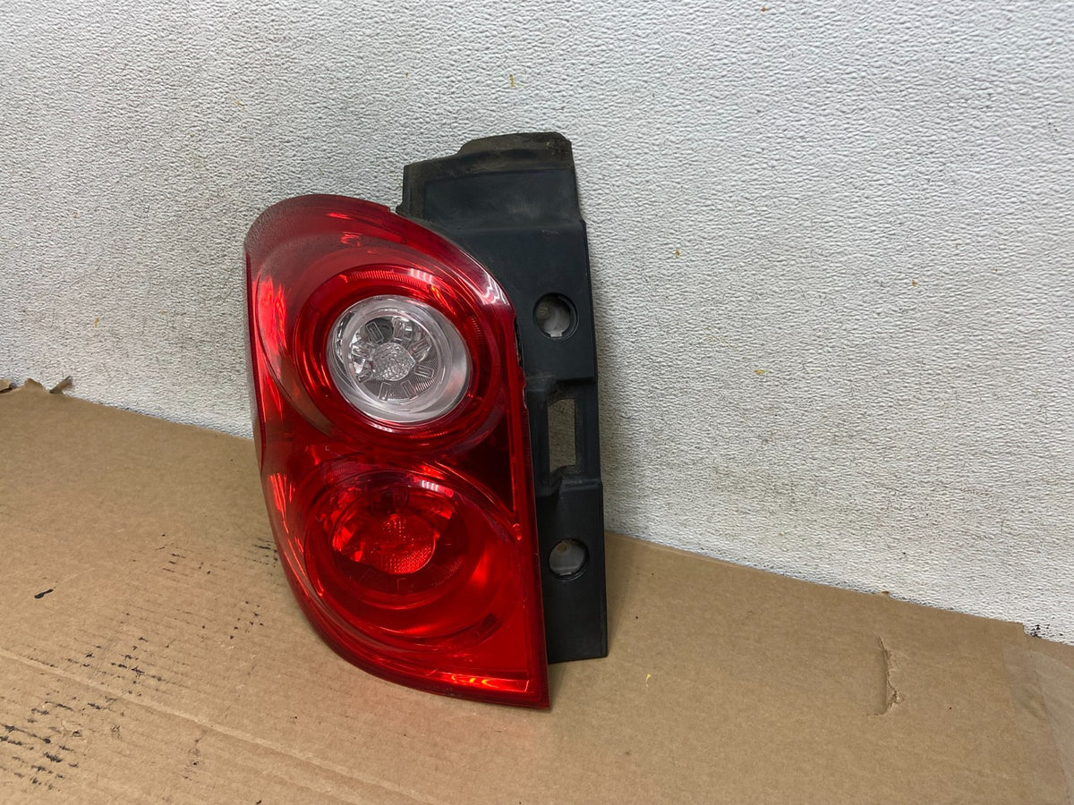 2010 to 2015 Chevrolet Equinox Left Driver Lh Side Tail Light AH3125 DW2