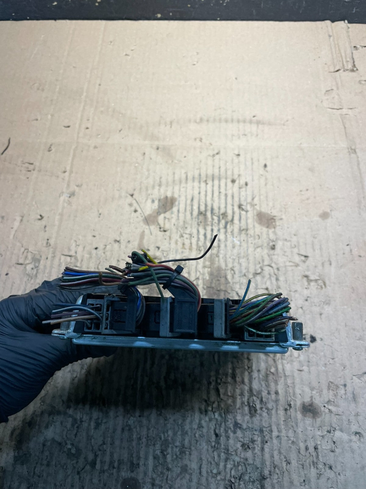 2003 to 2006 Mercedes CL500 CLK500 ECU ECM Engine Control Module OEM V2198 DW1