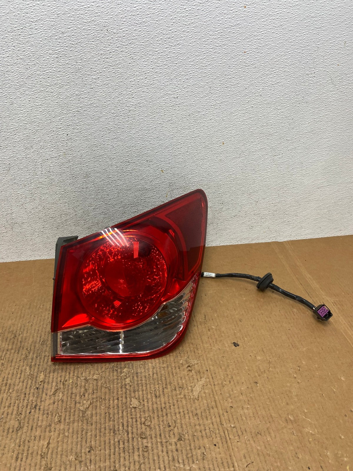 2011 2012 2013 2014 Chevrolet Cruze Right Passinger RH Side Tail Light AE2641 LK0