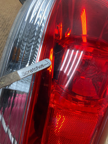 2009 to 2012 Toyota Venza Right Passenger RH Side Tail Light AE2776 DG3