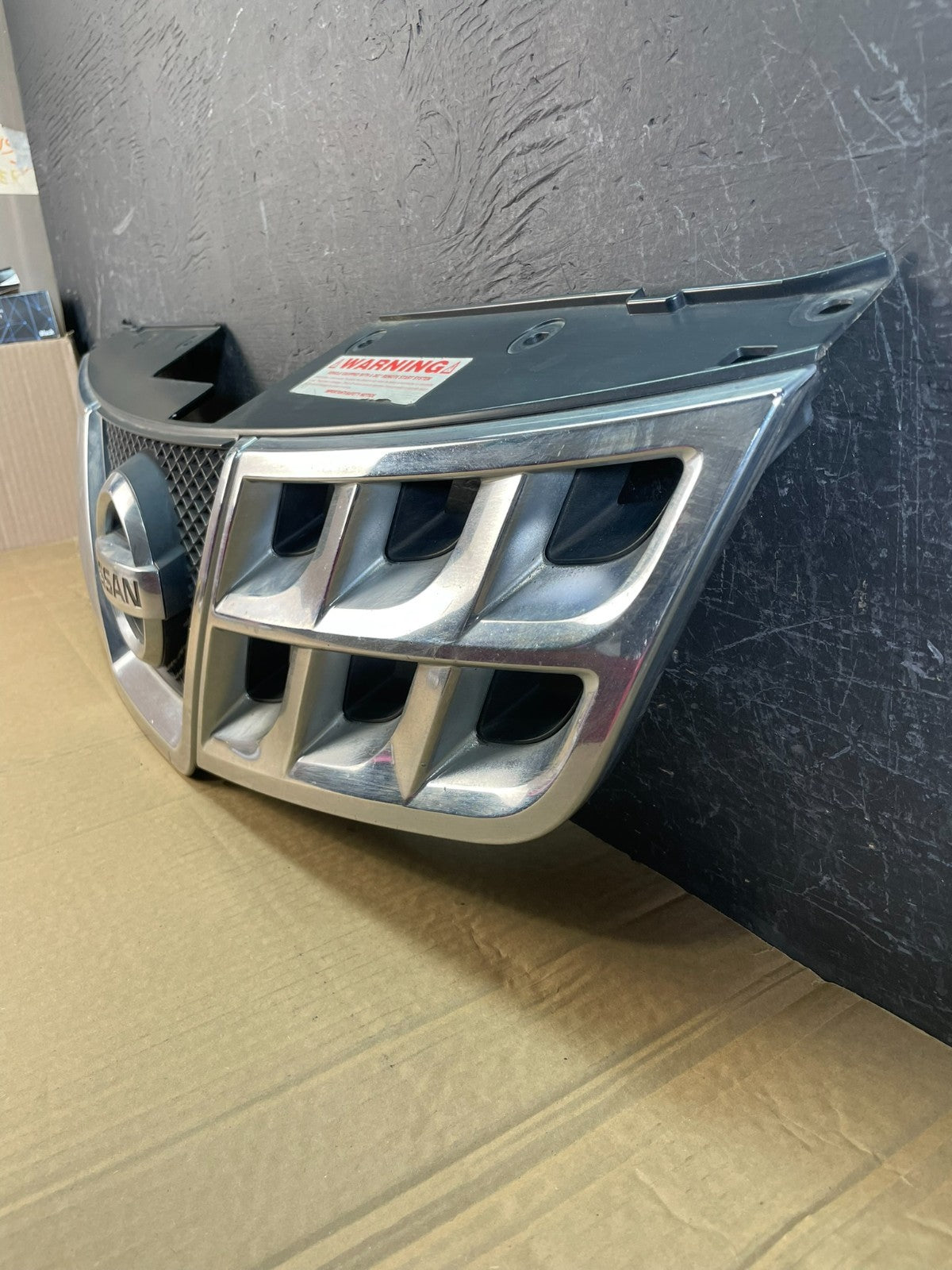 2011 to 2015 Nissan Rogue Front Upper Chrome Grill Grille AC9696 DG1