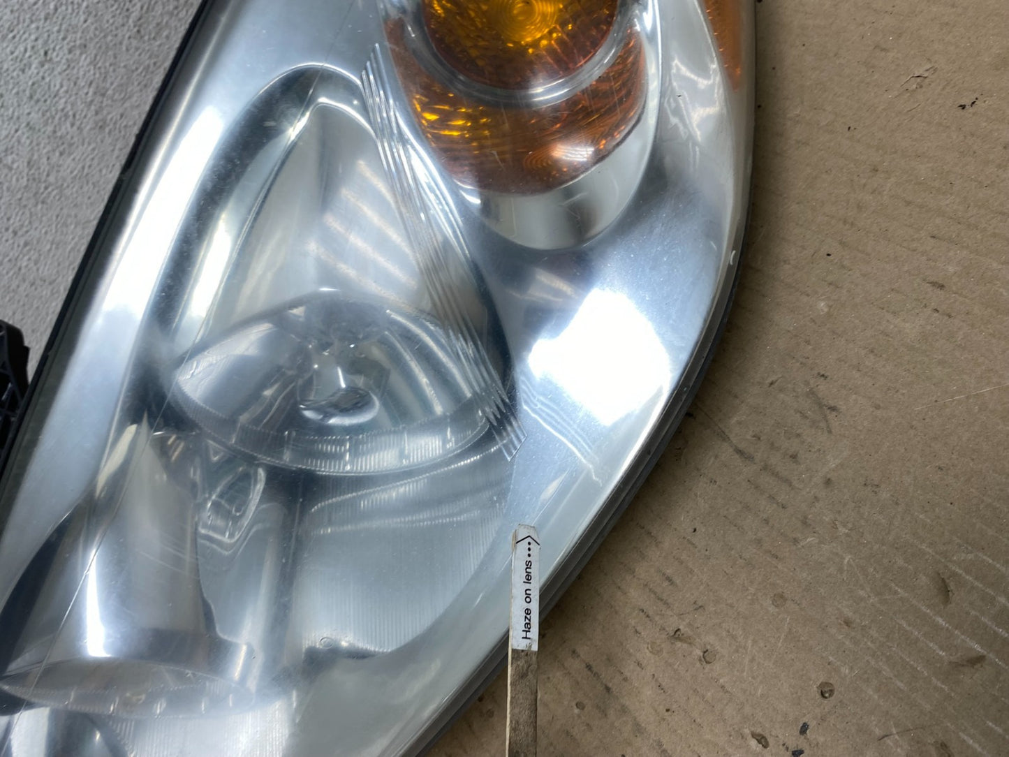 2005 to 2009 Pontiac G6 Headlight Left Driver LH Side Halogen AE7024 DW4