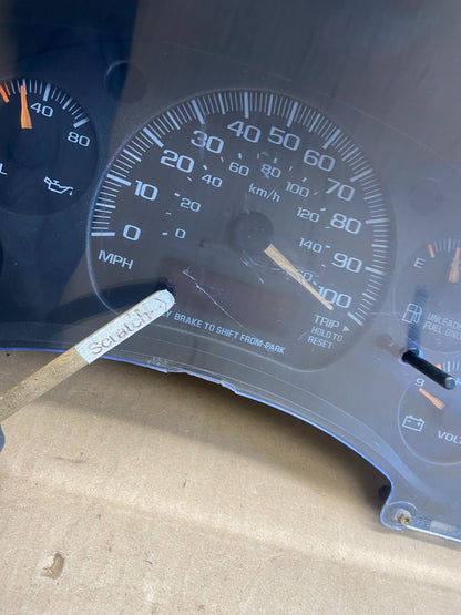 2001 to 2002 Chevrolet Express Speedometer Cluster Gauge OEM  AB9379 DG1