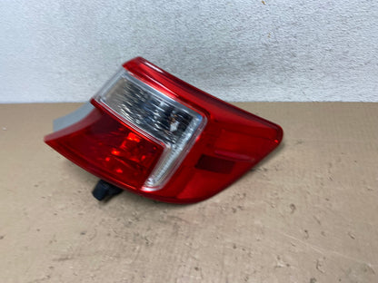 2012 2013 2014 Toyota Camry Right Passenger RH Side Tail Light AG6561 LK1