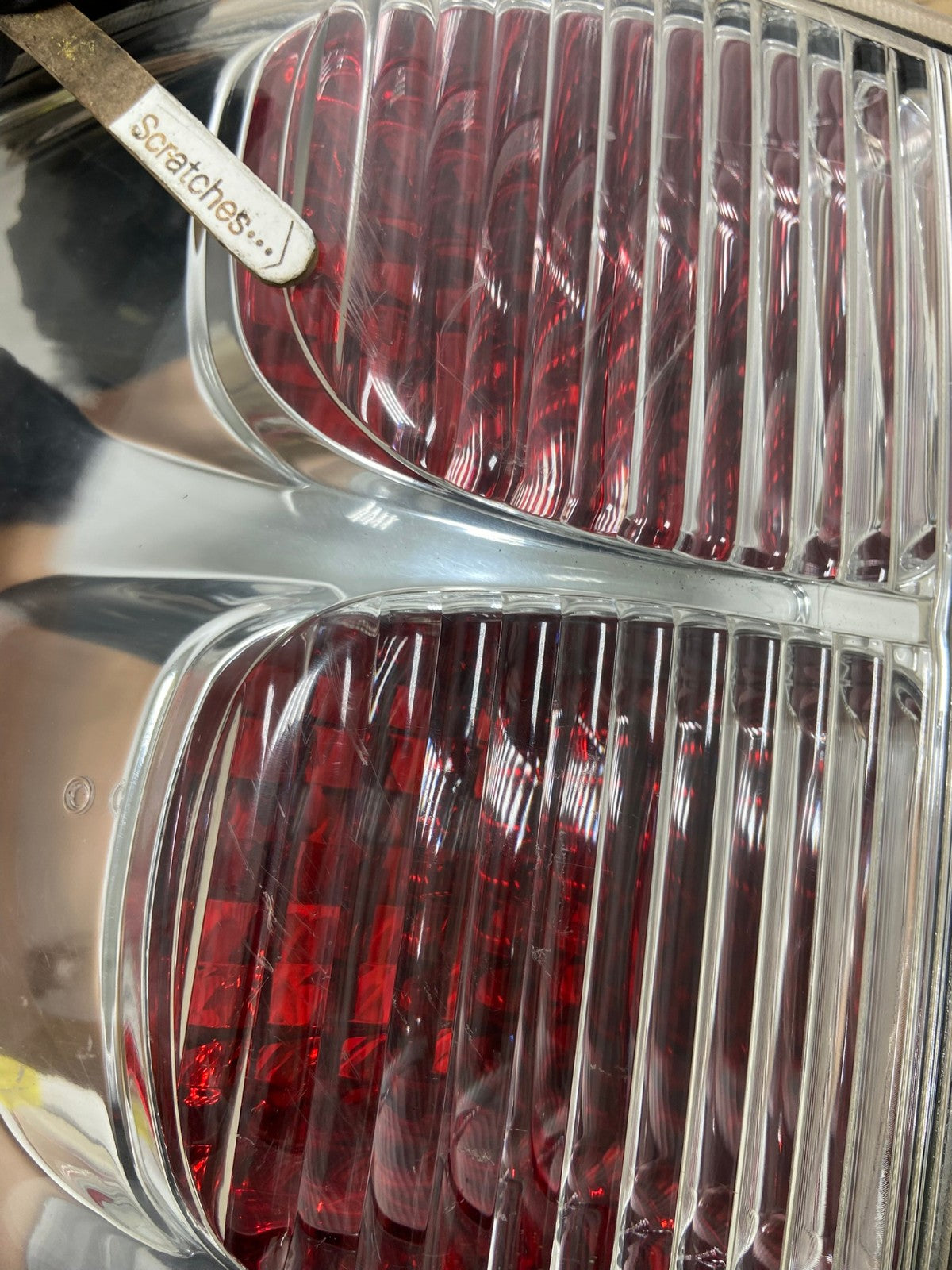 2005 to 2008 Chevrolet Equinox Left Driver Lh Side Tail Light AG9004 LK3