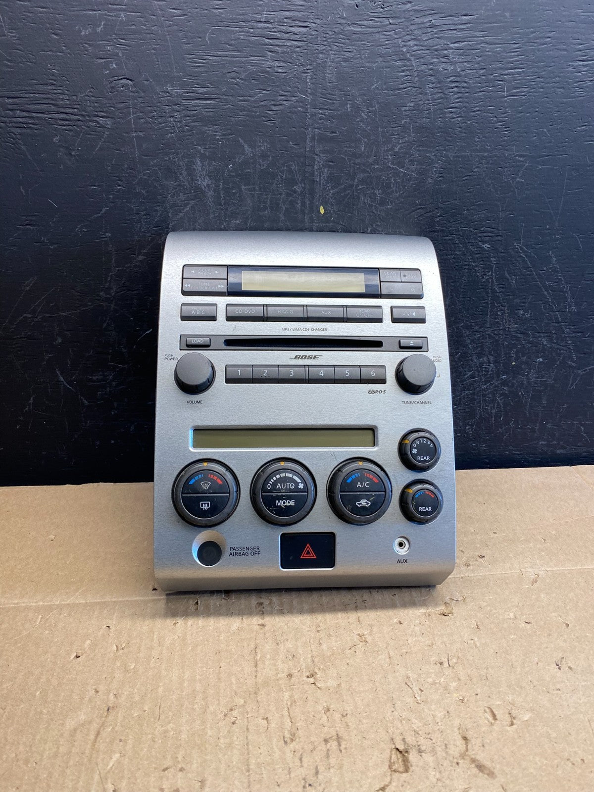 2004 to 2007 Nissan Armada Radio CD Player A/C Climate Control ac6722 DG0