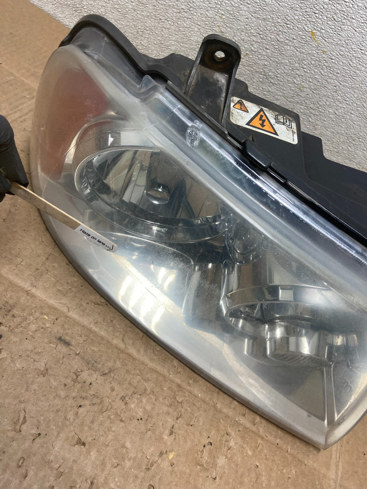 Xenon 2003-2006 Lincoln Navigator Right Passenger Side Headlight OEM Y8809 DW5