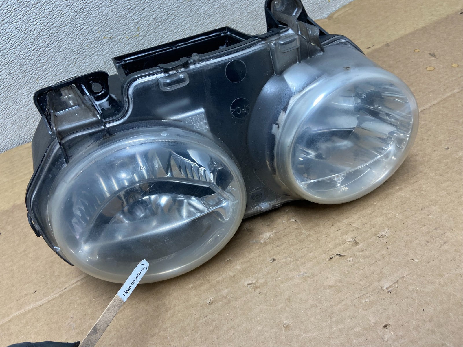 2004 to 2005 Jaguar XJ8 Left Driver Side Headlight AB50863