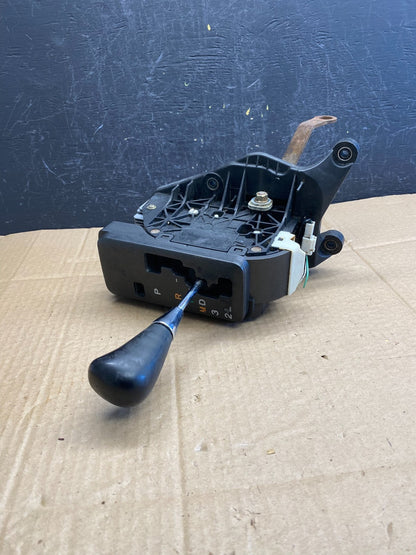 1998 to 2002 Lexus GS300 Center Console Shifter w/ Knob AC9360 DG0