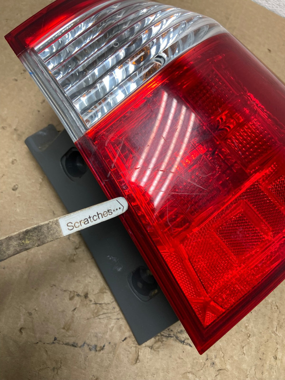 2005 2006 2007 Honda Odyssey Right Passenger RH Side Tail Light AF8152 LK3
