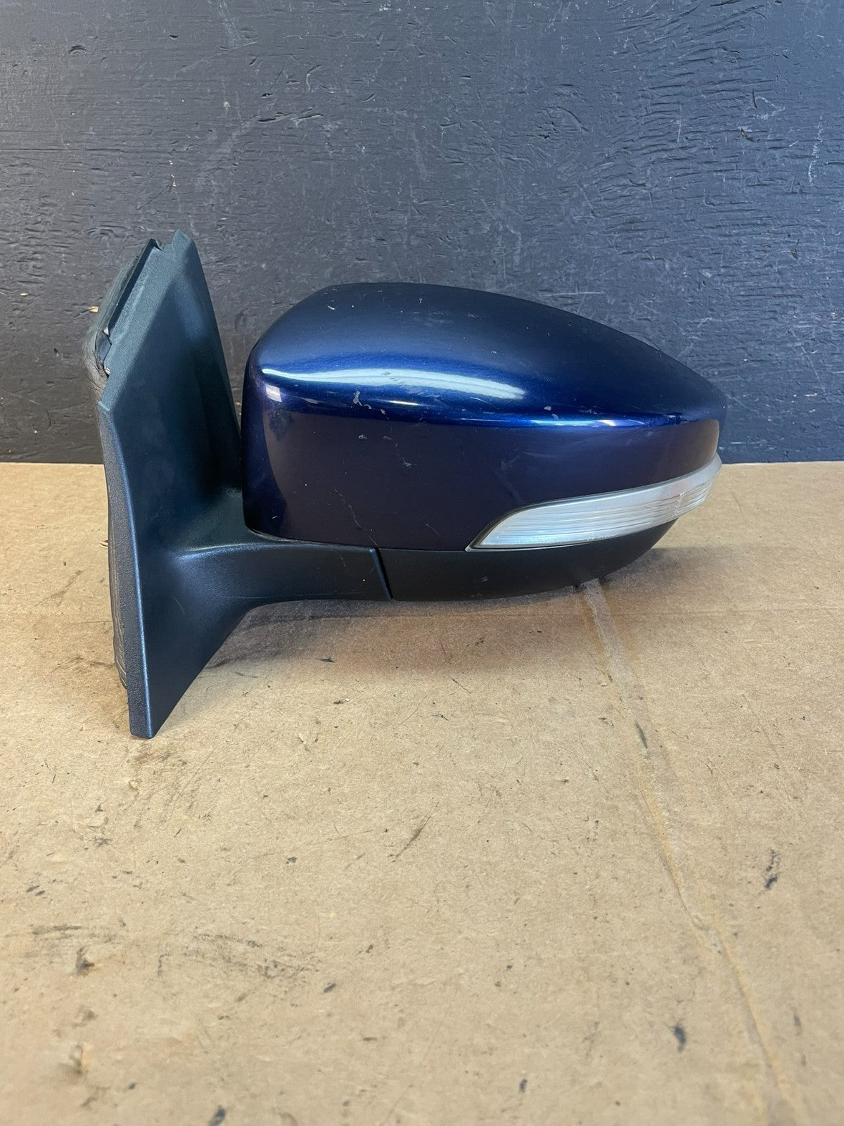 2015 to 2018 Ford Focus Left Driver View Door Turn Signal Mirror ae1062 DG0