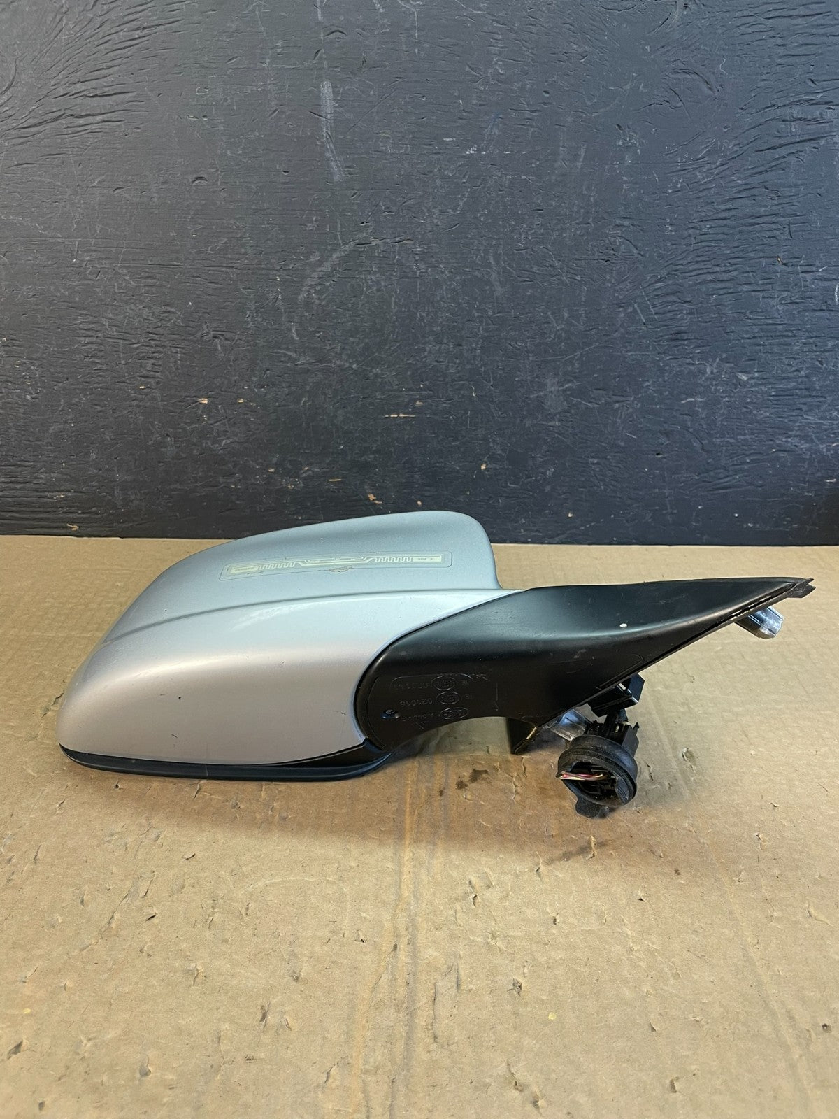 2011 - 2013 BMW 528i 535i F10 Right Passenger Door View Mirror AC9887 DW3
