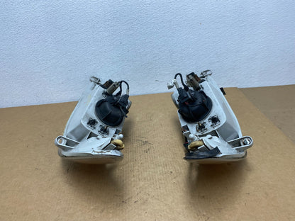 1998 to 2003 Ford Escort Left+Right Set Halogen Headlight AC1837 DW7