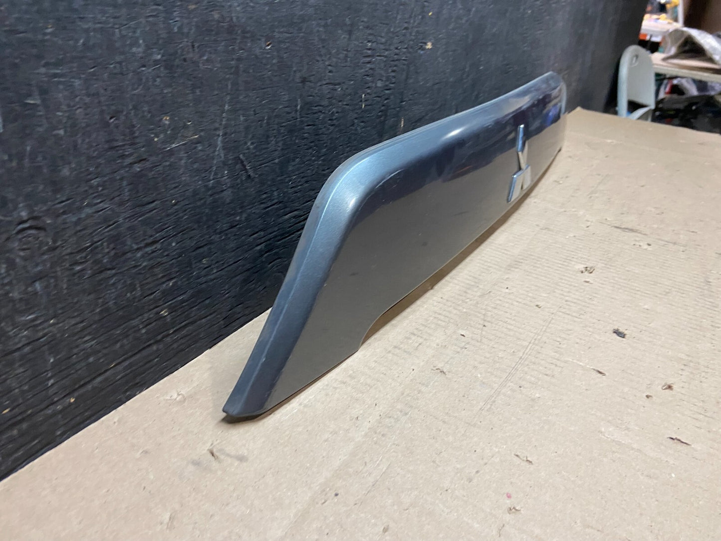 2007 to 2013 Mitsubishi Outlander Rear Hatch Tailgate Trim Molding OEM i7490 DG2