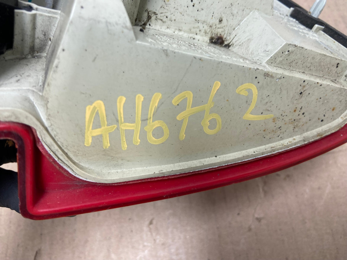 2006 to 2011 Cadillac DTS Left Driver Lh Side LED Tail light AH6762 LK5