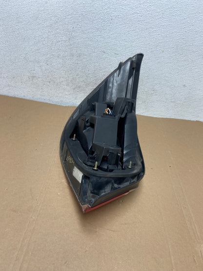 2004 - 2007 BMW 5 Series E60 Right Passenger RH Side Tail Light AD7854 LK5
