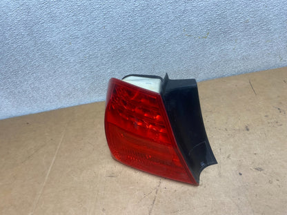 2009 2010 BMW 323i 325i 328i 335i 3 Series Left Driver Tail Light OEM X5219 DW1