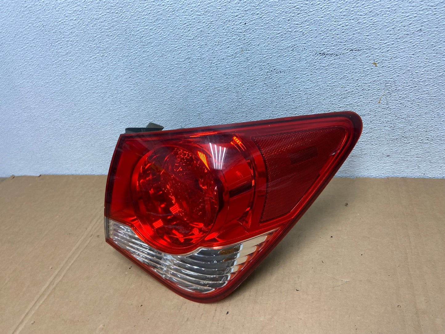 2011 2012 2013 2014 Chevrolet Cruze Right Passinger RH Side Tail Light AD2587 LK1