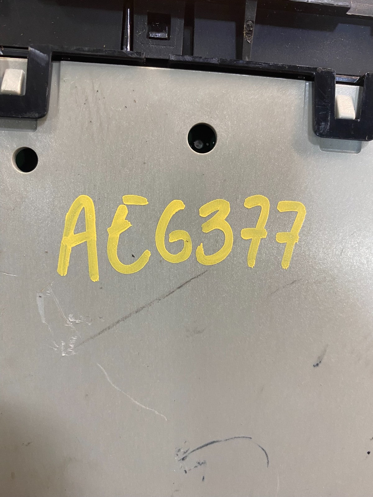 2007 to 2014 GMC Chevy Truck Yukon Silverado AM FM Radio AE6377 DG7