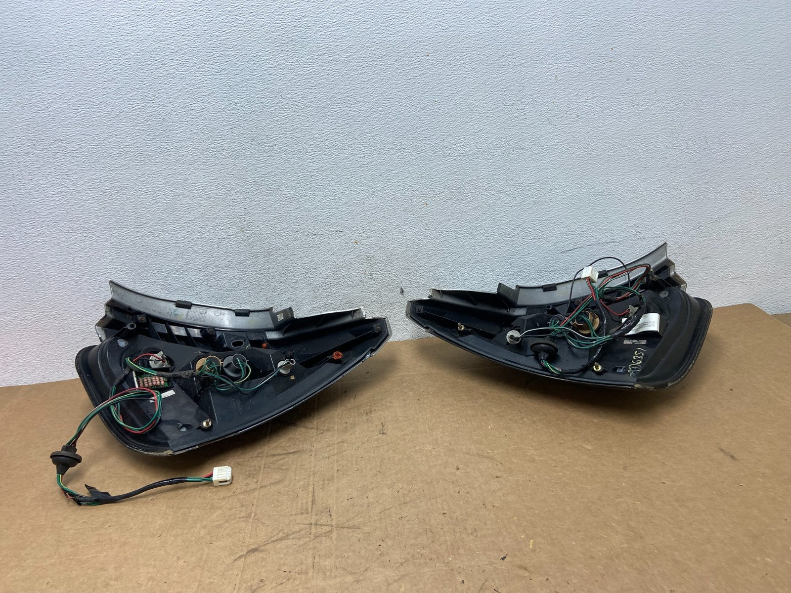 2004 to 2008 Nissan Maxima Left+Right Set LED Black Tail Lights AD6351 DG10