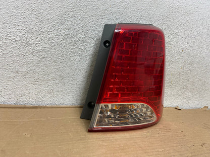 2011 to 2013 Kia Sorento Right Passenger RH Side Tail Light AG9225 LK1