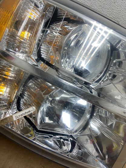 2007 to 2014 Chevrolet Silverado Left+Right Side Headlights AE9136 DW3