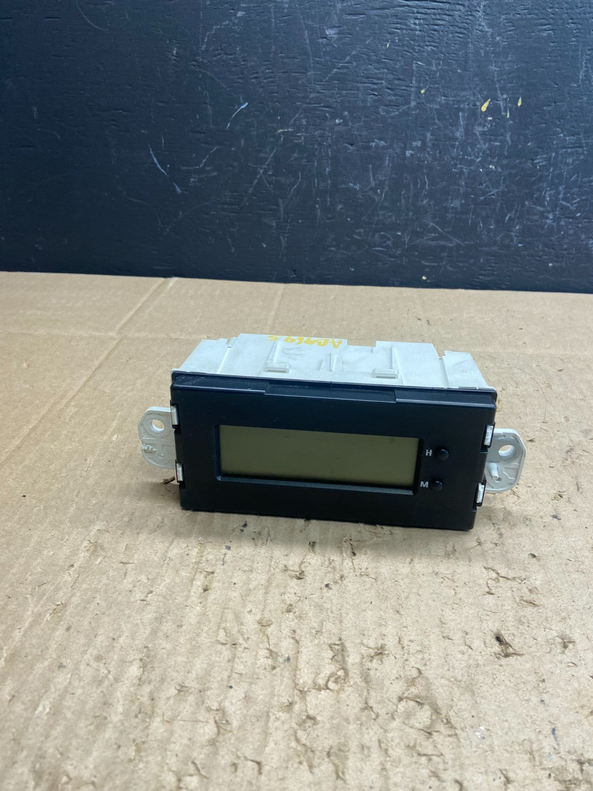 2008 - 2012 Mitsubishi Galant Dash Information Display Screen Clock AB9695 DG0