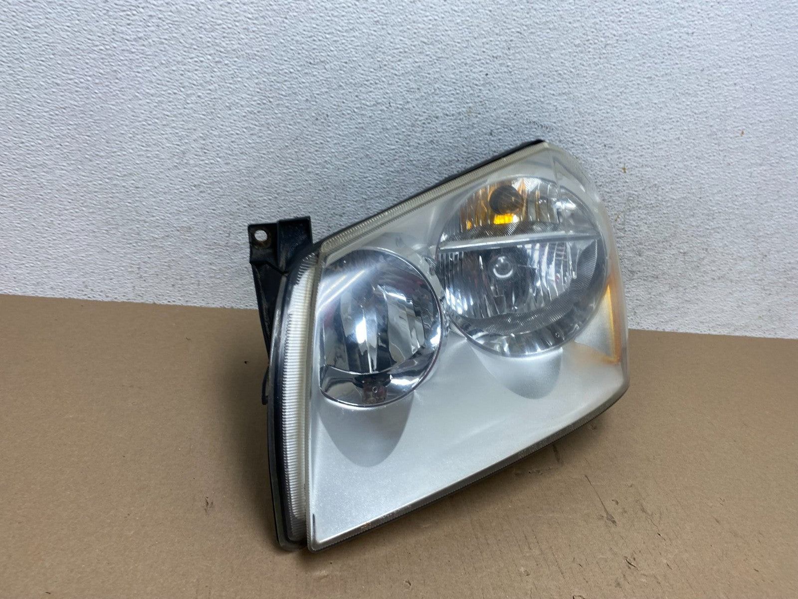 2005 2006 2007 Dodge Magnum Left Driver LH Side Headlight ae7182 DG2