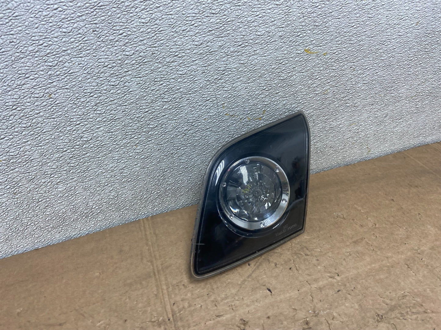 2004 to 2009 Mazda 3 Hatchback Right Passenger RH Inner Tail Light OEM Y6726 DW2