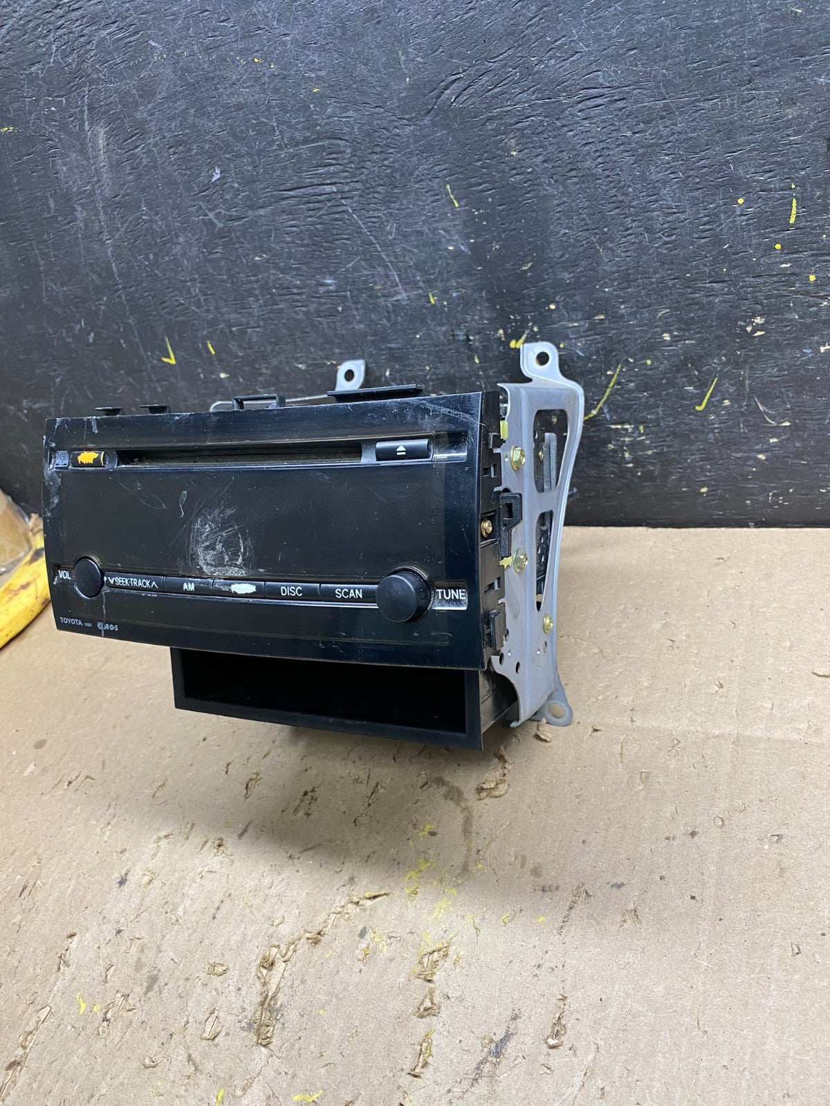 2004 2005 2006 Toyota Prius OEM Radio AM/FM CD Player Oem U5260 DG3